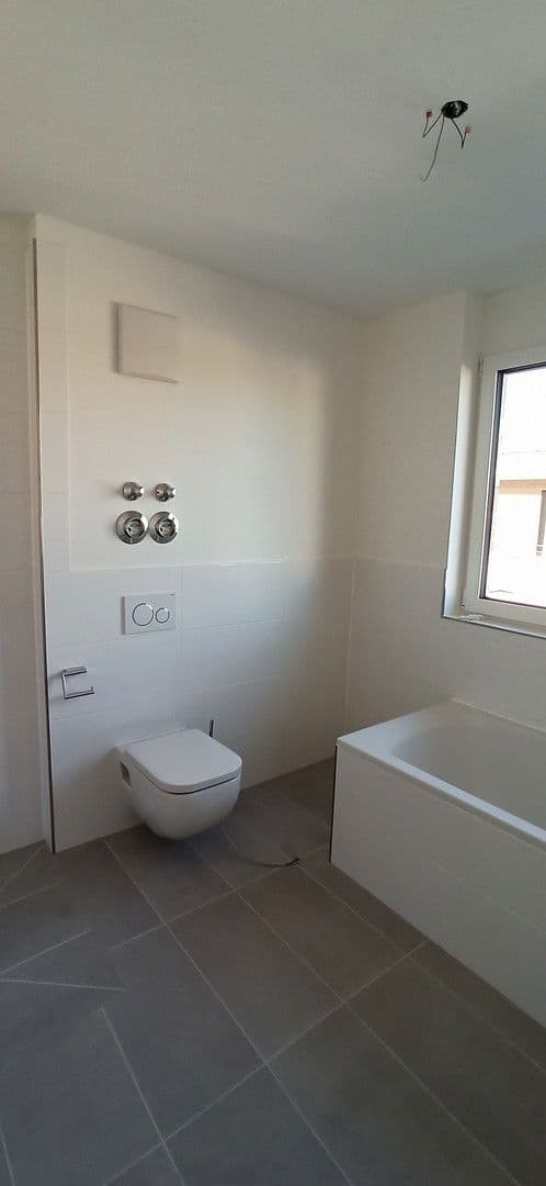 Pronájem bytu 2+1 73 m², Neufahrn, Bavorsko Pronájem bytu 2+1 73 m², Neufahrn, Bavorsko