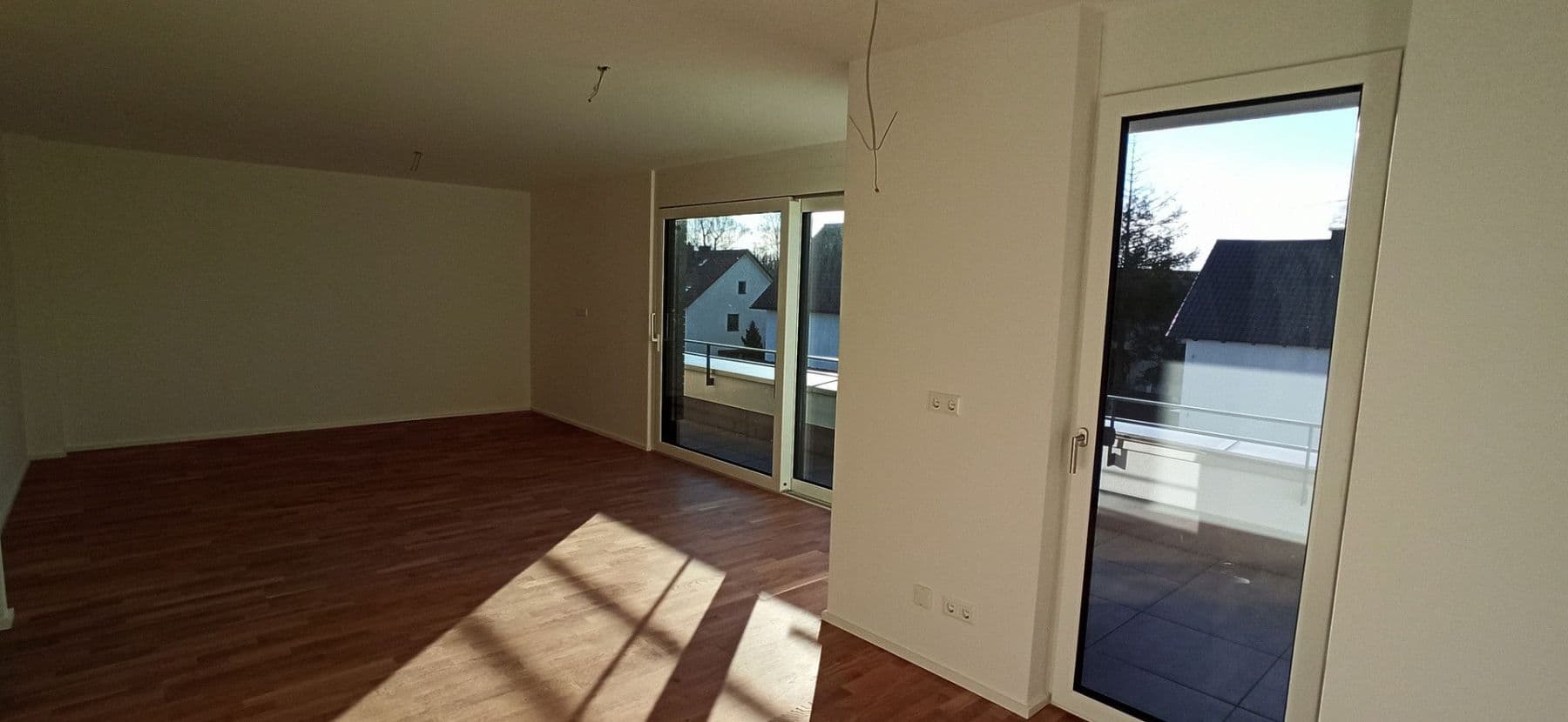 Pronájem bytu 2+1 73 m², Neufahrn, Bavorsko Pronájem bytu 2+1 73 m², Neufahrn, Bavorsko
