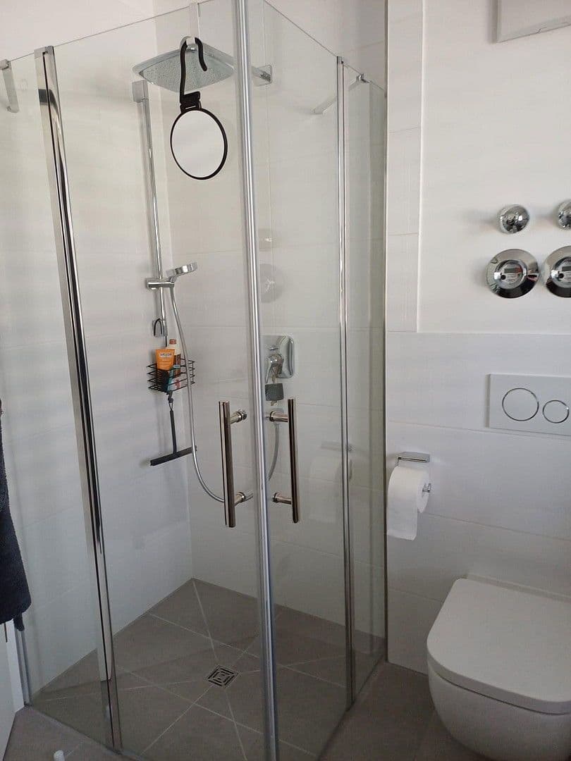 Pronájem bytu 2+1 73 m², Neufahrn, Bavorsko Pronájem bytu 2+1 73 m², Neufahrn, Bavorsko