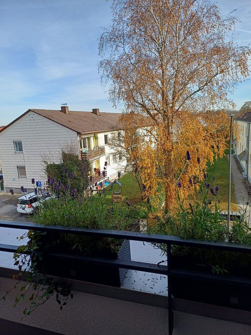 Pronájem bytu 2+1 73 m², Neufahrn, Bavorsko Pronájem bytu 2+1 73 m², Neufahrn, Bavorsko