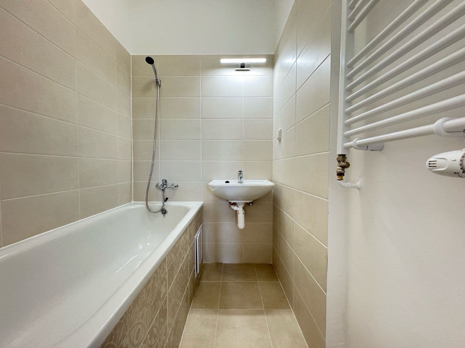 Pronájem bytu 3+1 73 m², Výstavní, Ostrava, Moravskoslezský kraj Pronájem bytu 3+1 73 m², Výstavní, Ostrava, Moravskoslezský kraj