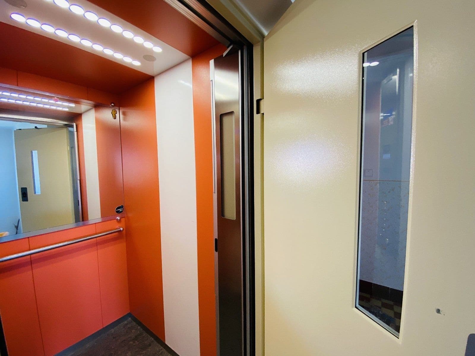 Pronájem bytu 1+1 32 m², Budovatelská, Ostrava, Moravskoslezský kraj Pronájem bytu 1+1 32 m², Budovatelská, Ostrava, Moravskoslezský kraj