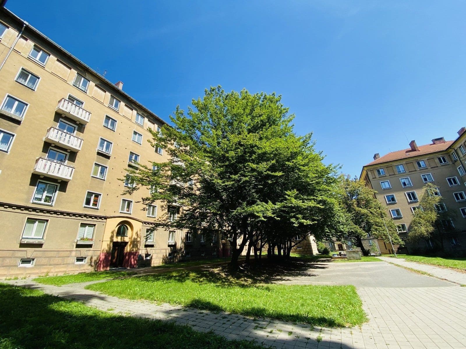 Pronájem bytu 1+1 32 m², Budovatelská, Ostrava, Moravskoslezský kraj Pronájem bytu 1+1 32 m², Budovatelská, Ostrava, Moravskoslezský kraj