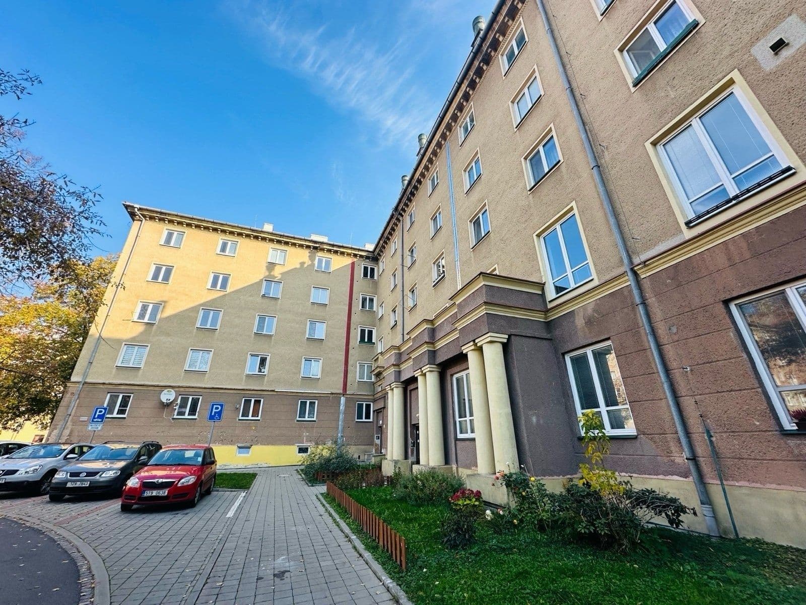 Pronájem bytu 2+1 60 m², náměstí Jana Nerudy, Ostrava, Moravskoslezský kraj Pronájem bytu 2+1 60 m², náměstí Jana Nerudy, Ostrava, Moravskoslezský kraj