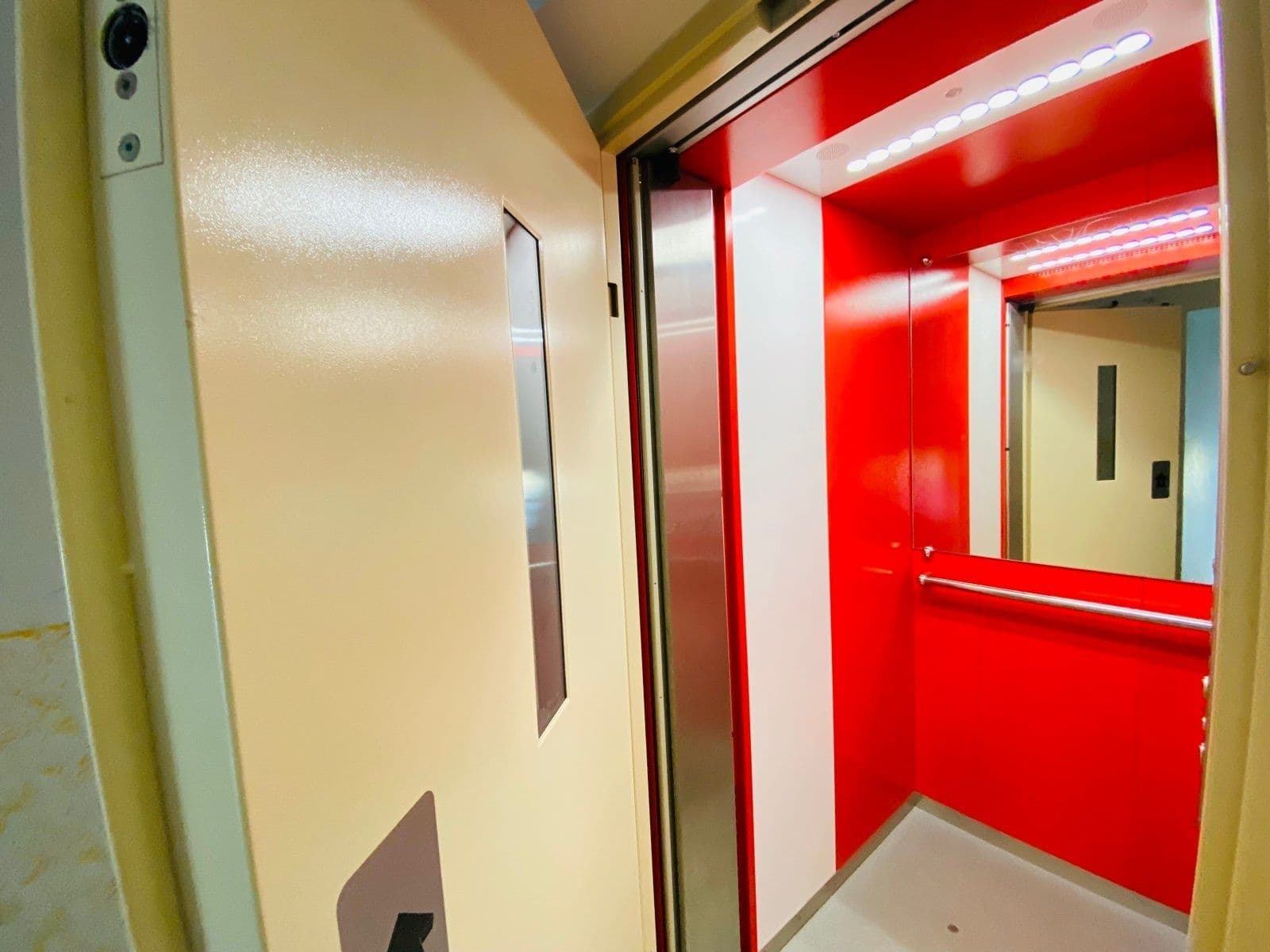 Pronájem bytu 4+kk 90 m², Hlavní třída, Ostrava, Moravskoslezský kraj Pronájem bytu 4+kk 90 m², Hlavní třída, Ostrava, Moravskoslezský kraj