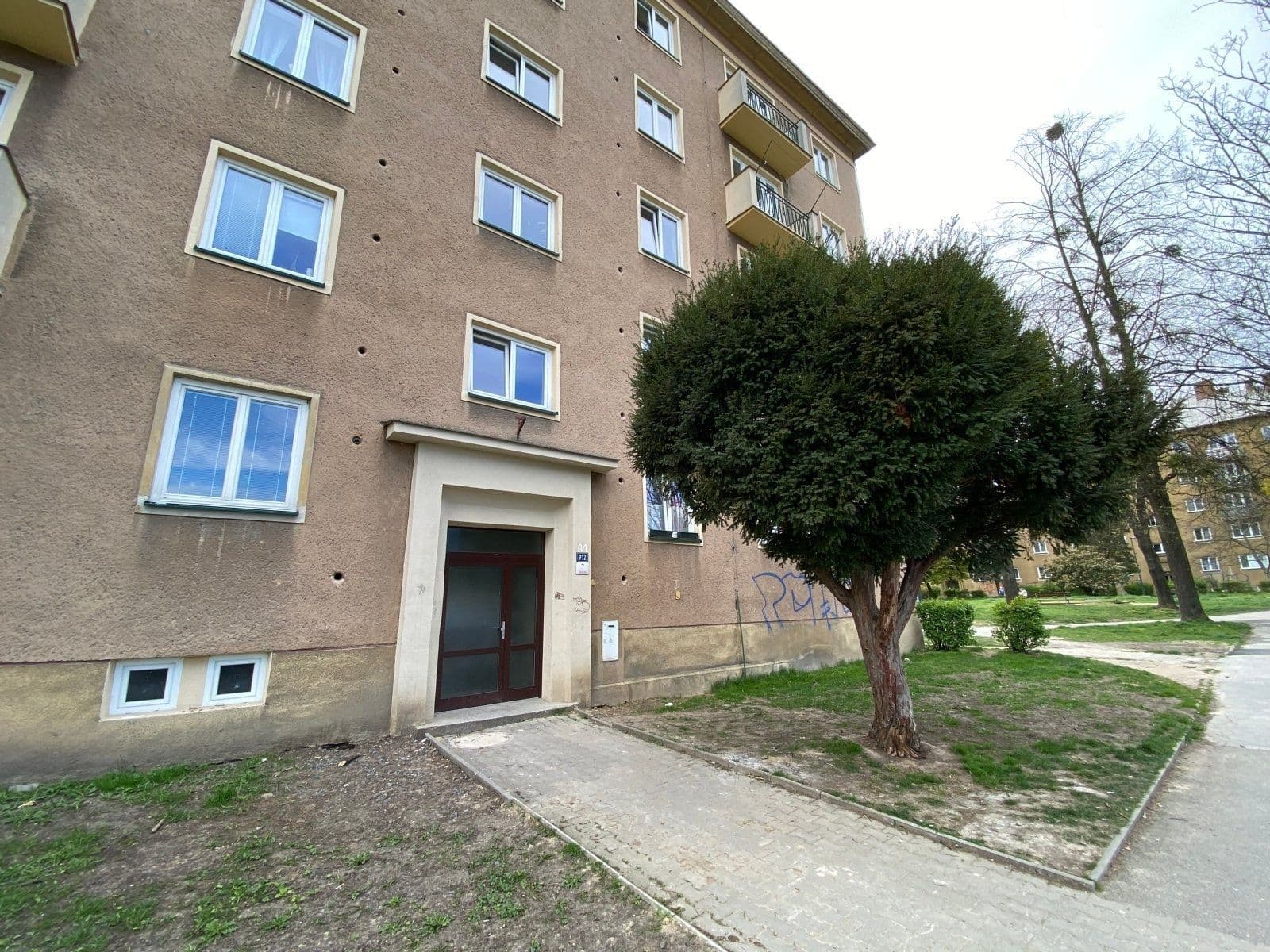 Pronájem bytu 2+1 54 m², Školní, Ostrava, Moravskoslezský kraj Pronájem bytu 2+1 54 m², Školní, Ostrava, Moravskoslezský kraj