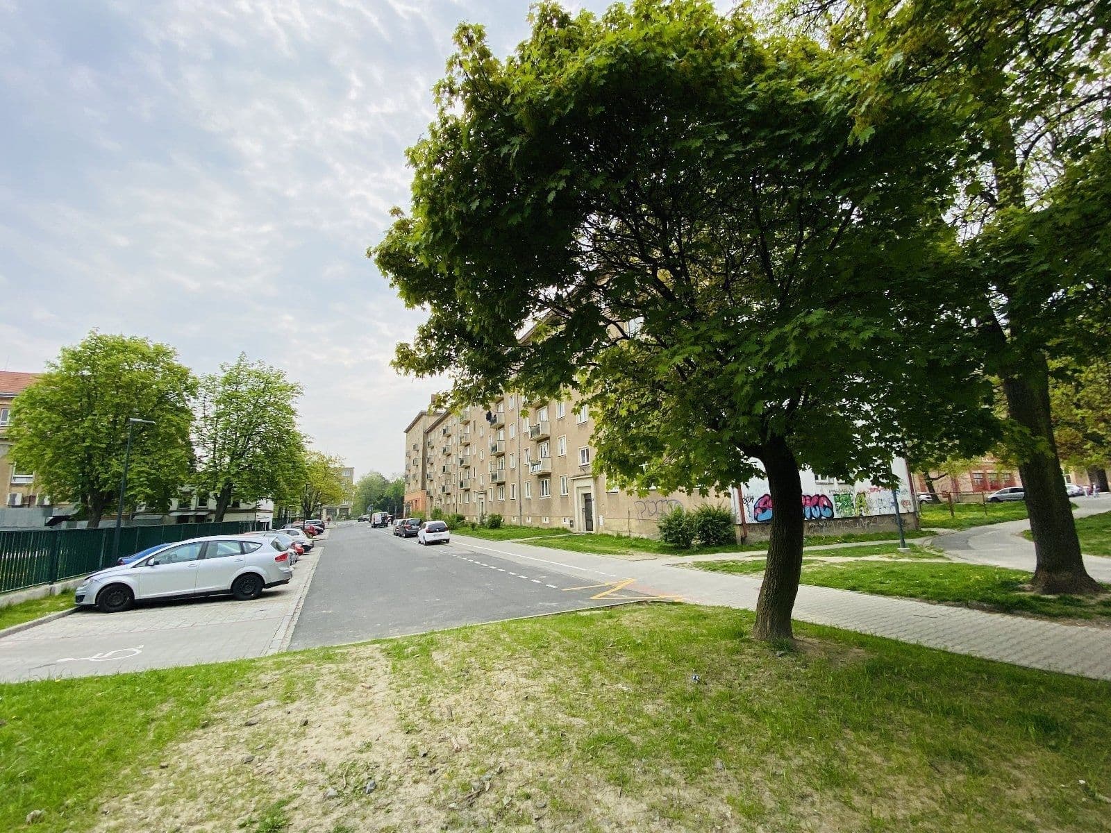 Pronájem bytu 2+1 54 m², Školní, Ostrava, Moravskoslezský kraj Pronájem bytu 2+1 54 m², Školní, Ostrava, Moravskoslezský kraj