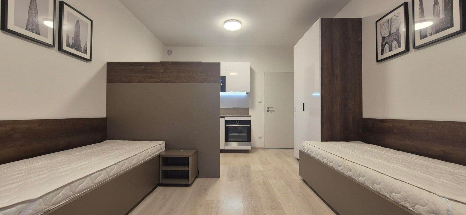 Pronájem bytu 1+kk 33 m², Magisterská, Plzeň, Plzeňský kraj Pronájem bytu 1+kk 33 m², Magisterská, Plzeň, Plzeňský kraj