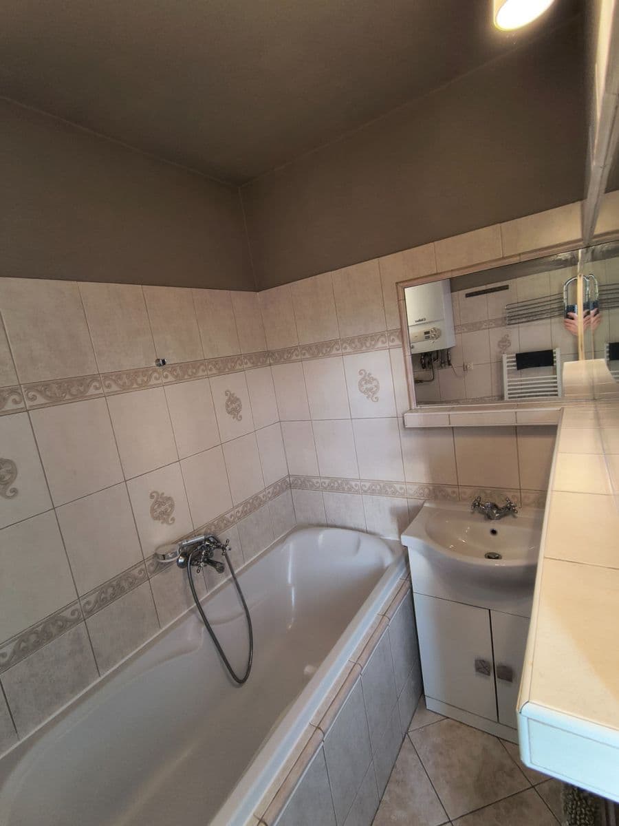 Pronájem bytu 2+1 70 m², Slavíkova, Praha, Praha Pronájem bytu 2+1 70 m², Slavíkova, Praha, Praha