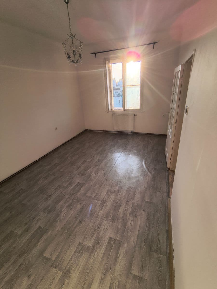 Pronájem bytu 2+1 70 m², Slavíkova, Praha, Praha Pronájem bytu 2+1 70 m², Slavíkova, Praha, Praha