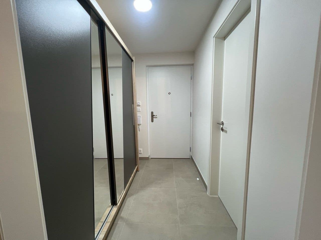 Pronájem bytu 1+kk 36 m², Počernická, Praha, Praha Pronájem bytu 1+kk 36 m², Počernická, Praha, Praha