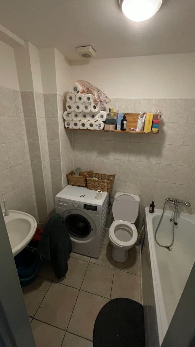 Pronájem bytu 1+kk 32 m², Kollárova, Plzeň, Plzeňský kraj Pronájem bytu 1+kk 32 m², Kollárova, Plzeň, Plzeňský kraj