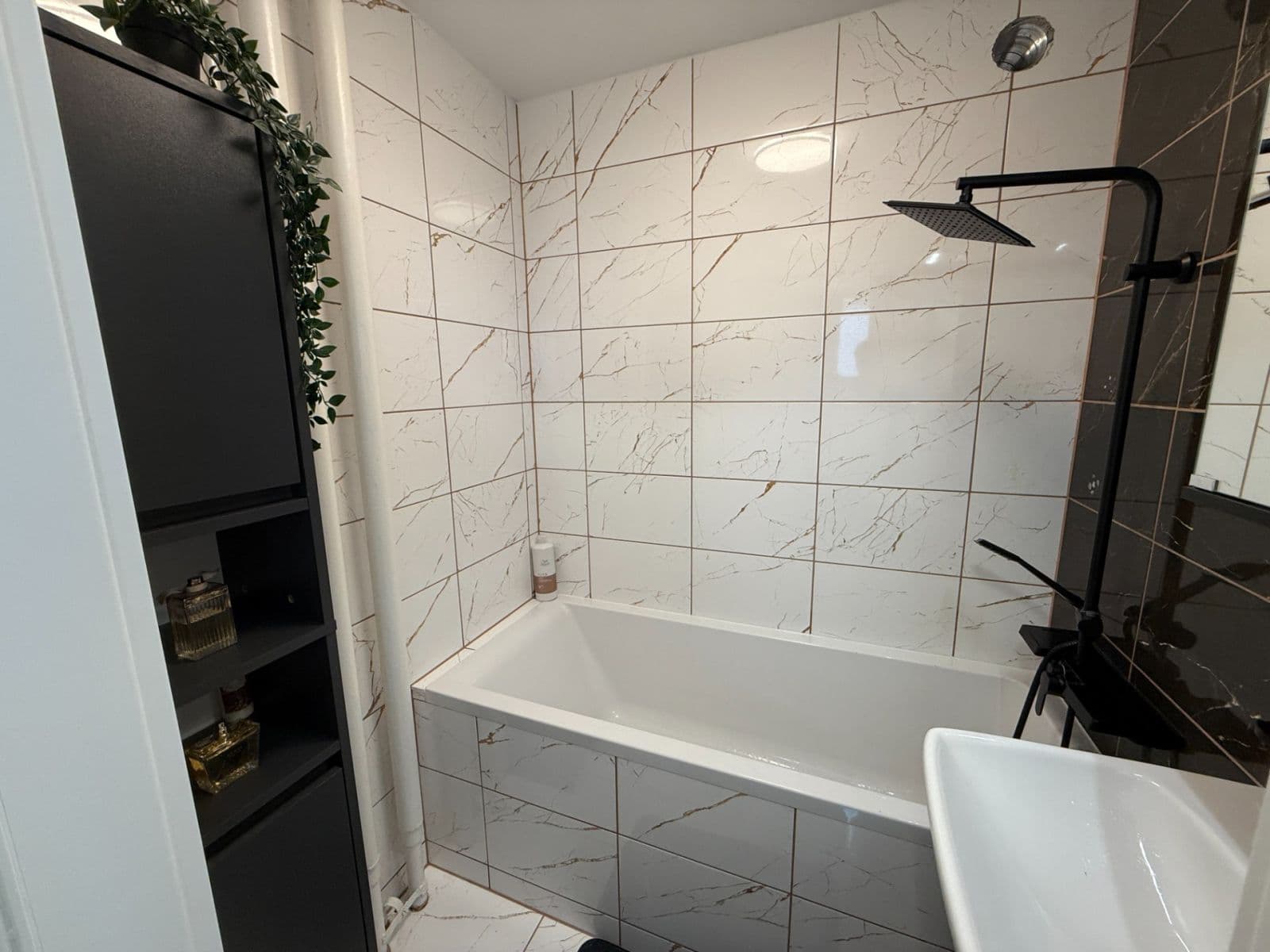 Prodej bytu 3+1 74 m², Železničářská, Plzeň, Plzeňský kraj Prodej bytu 3+1 74 m², Železničářská, Plzeň, Plzeňský kraj