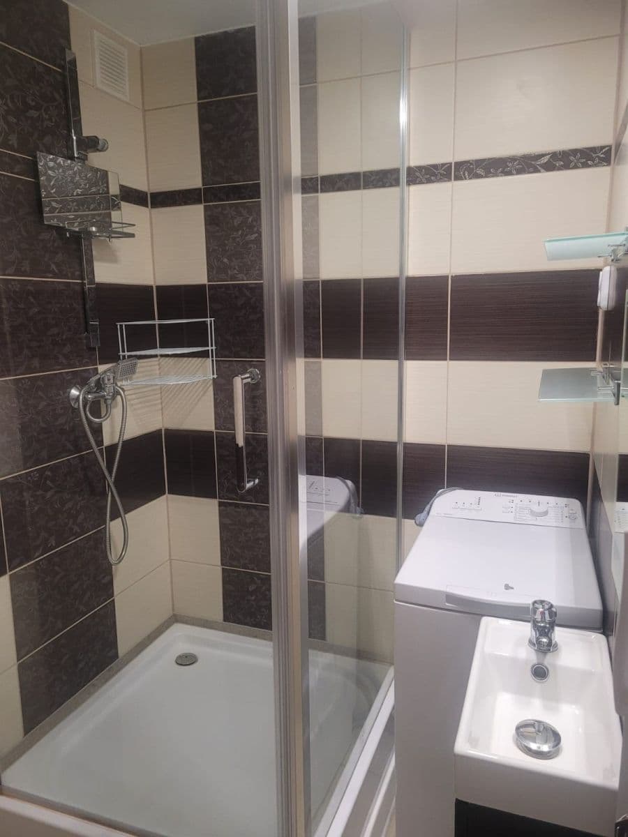 Prodej bytu 2+kk 40 m², Na Výsluní, Litoměřice, Ústecký kraj Prodej bytu 2+kk 40 m², Na Výsluní, Litoměřice, Ústecký kraj