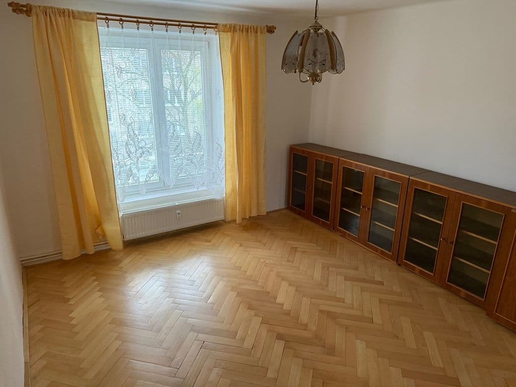 Pronájem bytu 2+1 48 m², Mikoláše Alše, Kolín, Středočeský kraj Pronájem bytu 2+1 48 m², Mikoláše Alše, Kolín, Středočeský kraj
