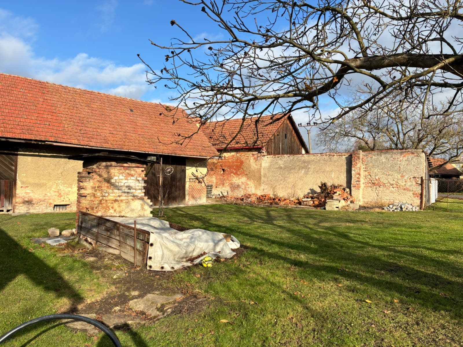 Prodej domu 300 m², pozemek 917 m², Dobříkov, Pardubický kraj Prodej domu 300 m², pozemek 917 m², Dobříkov, Pardubický kraj