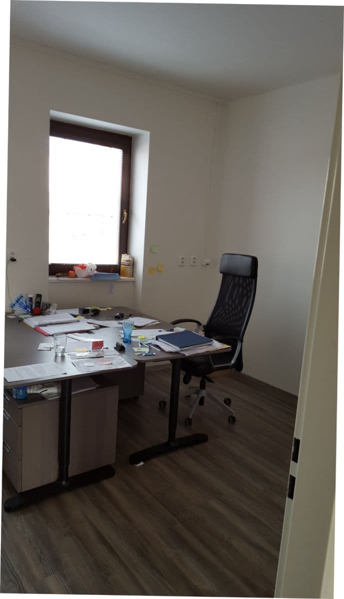 Pronájem kanceláře 264 m², Čerčanská, Praha, Praha Pronájem kanceláře 264 m², Čerčanská, Praha, Praha