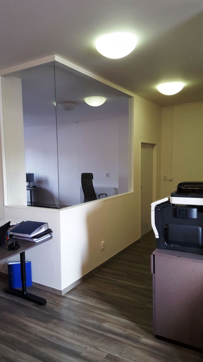 Pronájem kanceláře 264 m², Čerčanská, Praha, Praha Pronájem kanceláře 264 m², Čerčanská, Praha, Praha