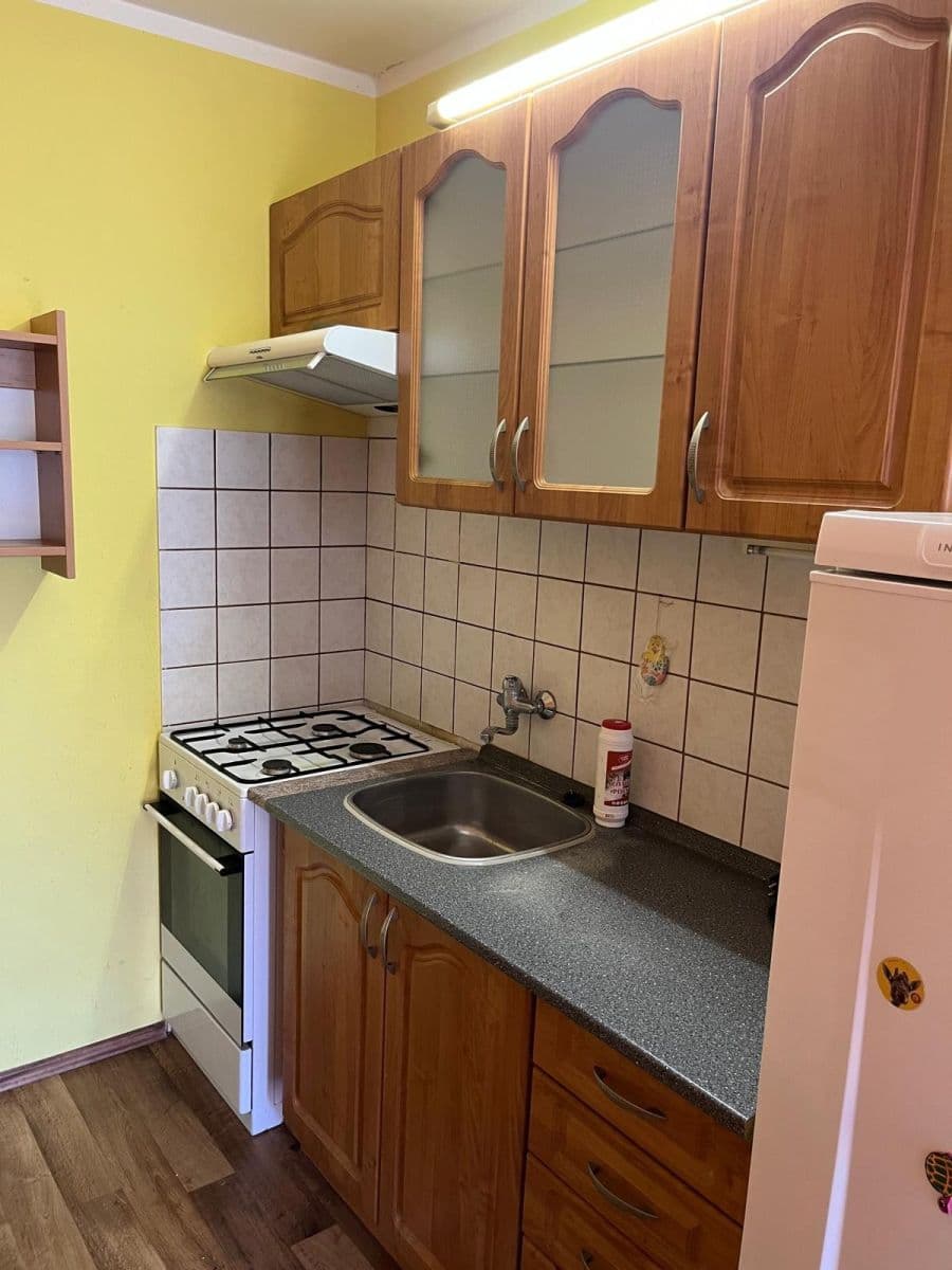 Prodej bytu 2+kk 43 m², Moravcova, Kolín, Středočeský kraj Prodej bytu 2+kk 43 m², Moravcova, Kolín, Středočeský kraj