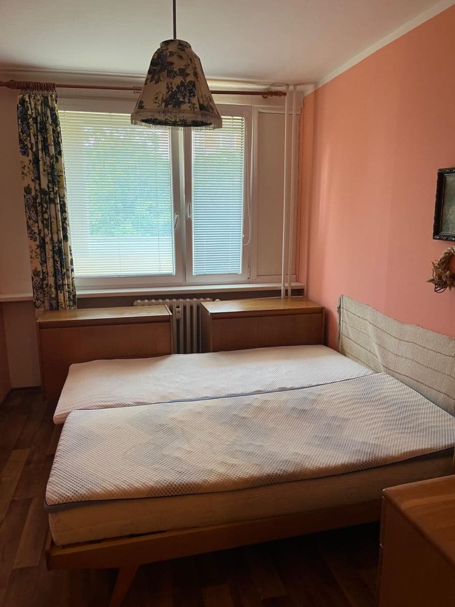 Prodej bytu 2+kk 43 m², Moravcova, Kolín, Středočeský kraj Prodej bytu 2+kk 43 m², Moravcova, Kolín, Středočeský kraj