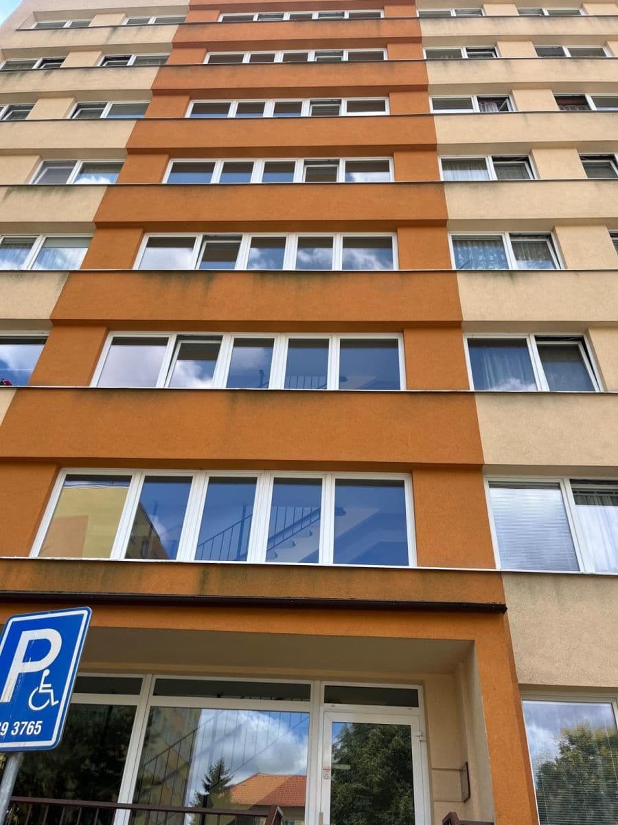 Prodej bytu 2+kk 43 m², Moravcova, Kolín, Středočeský kraj Prodej bytu 2+kk 43 m², Moravcova, Kolín, Středočeský kraj