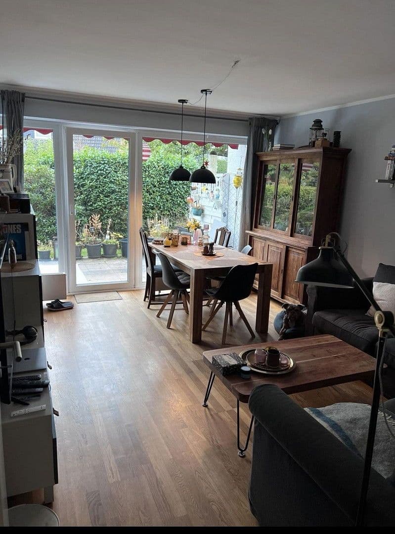 Prodej bytu 3+kk 70 m², Hamburg, Hamburg Prodej bytu 3+kk 70 m², Hamburg, Hamburg