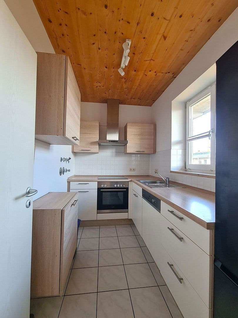 Pronájem bytu 4+1 115 m², Lincolnstraße 6a, Augsburg, Bavorsko Pronájem bytu 4+1 115 m², Lincolnstraße 6a, Augsburg, Bavorsko