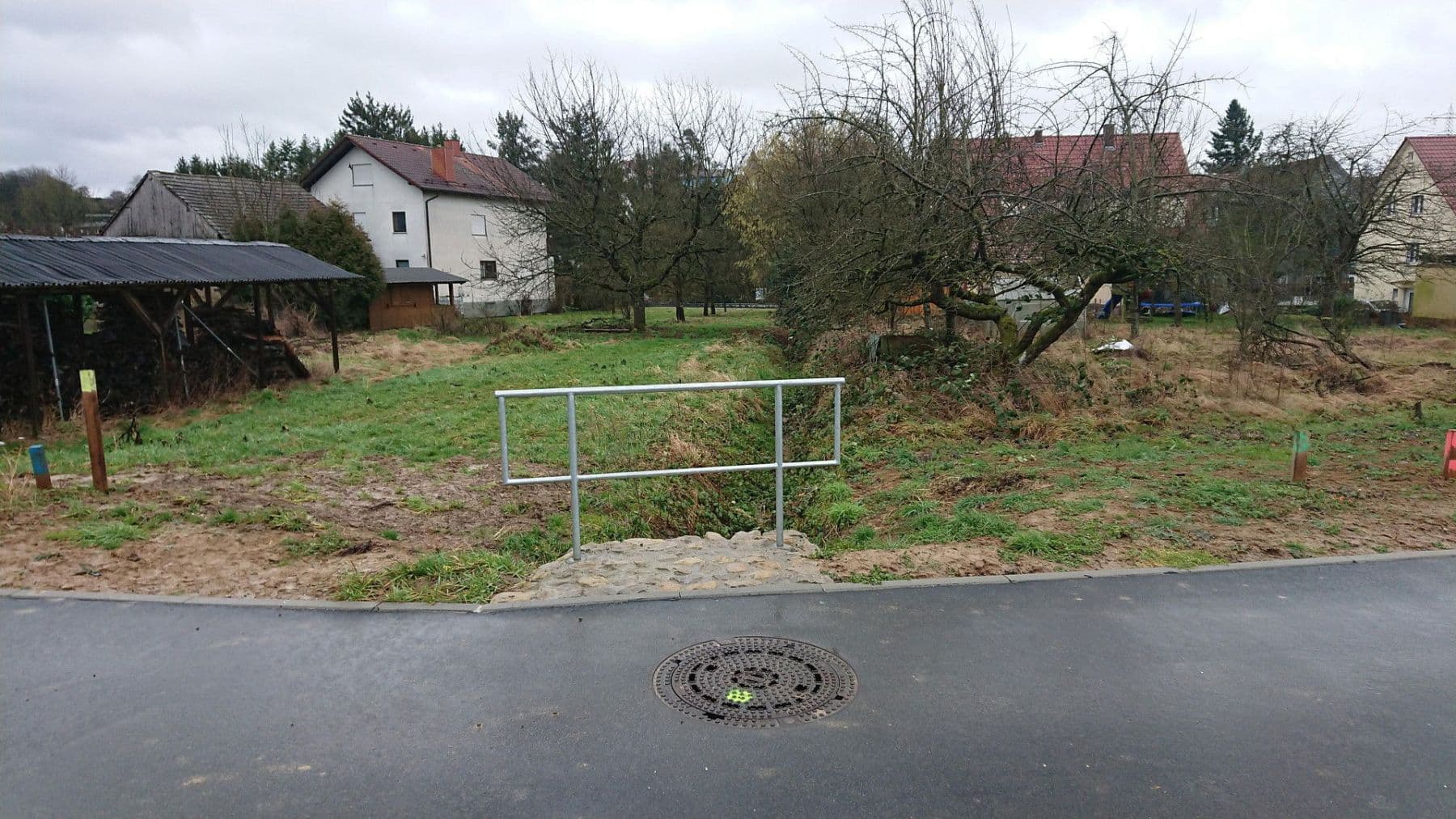 Prodej pozemku 445 m², Im Bölich 5, Spechbach, Bádensko-Württembersko Prodej pozemku 445 m², Im Bölich 5, Spechbach, Bádensko-Württembersko