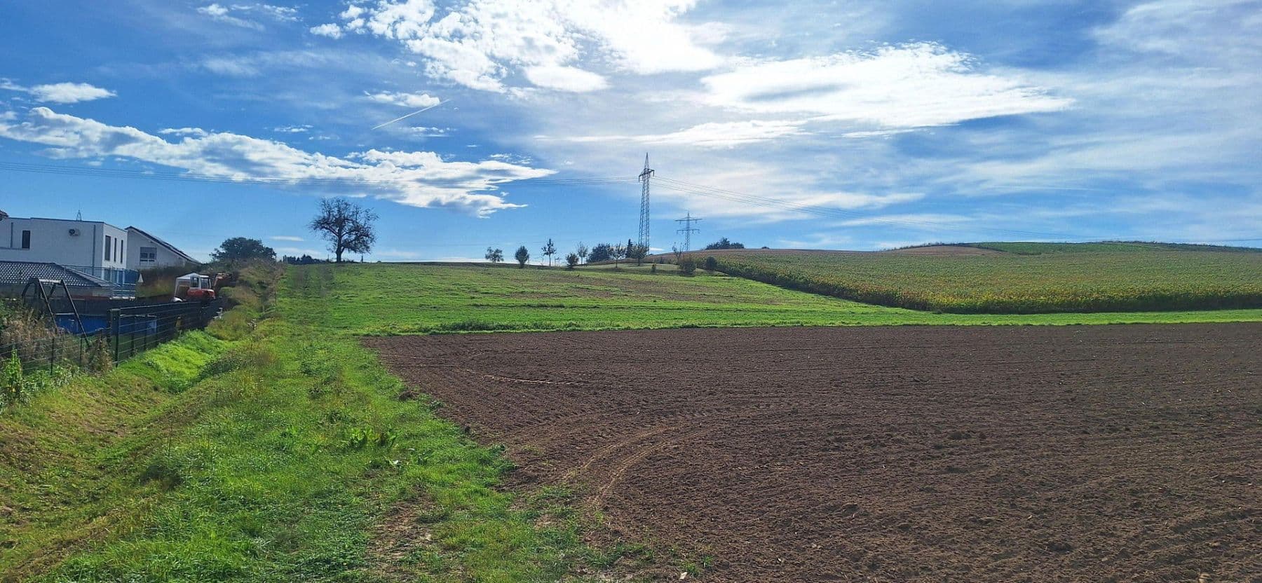 Prodej pozemku 445 m², Im Bölich 5, Spechbach, Bádensko-Württembersko Prodej pozemku 445 m², Im Bölich 5, Spechbach, Bádensko-Württembersko