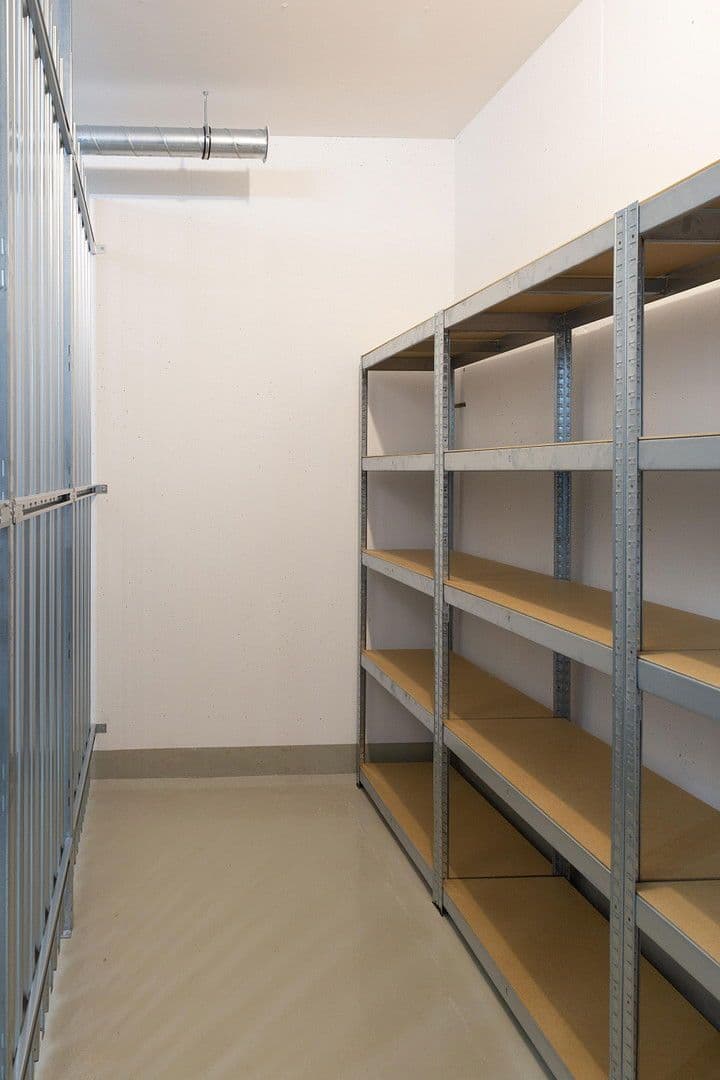 Pronájem bytu 2+1 57 m², Regerstraße 86, München, Bavorsko Pronájem bytu 2+1 57 m², Regerstraße 86, München, Bavorsko