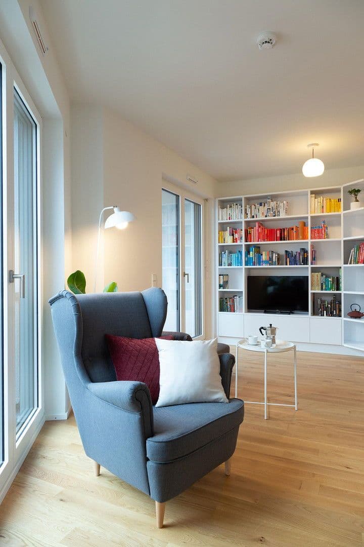 Pronájem bytu 2+1 57 m², Regerstraße 86, München, Bavorsko Pronájem bytu 2+1 57 m², Regerstraße 86, München, Bavorsko