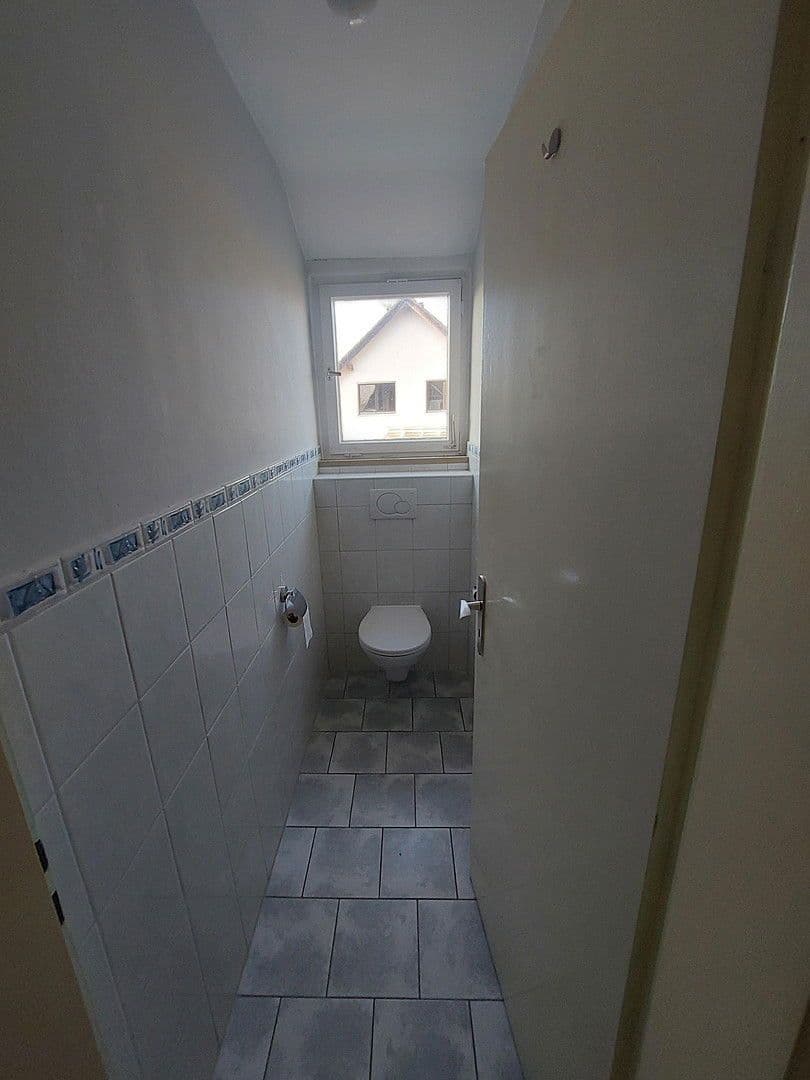 Prodej domu 218 m², pozemek 1.044 m², Litzendorf, Bavorsko Prodej domu 218 m², pozemek 1.044 m², Litzendorf, Bavorsko