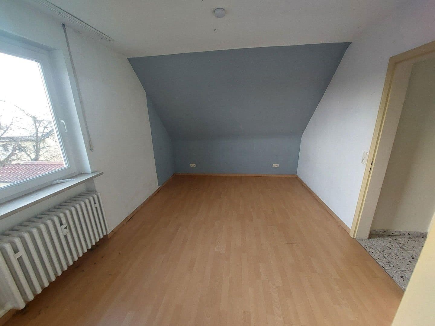 Prodej domu 218 m², pozemek 1.044 m², Litzendorf, Bavorsko Prodej domu 218 m², pozemek 1.044 m², Litzendorf, Bavorsko