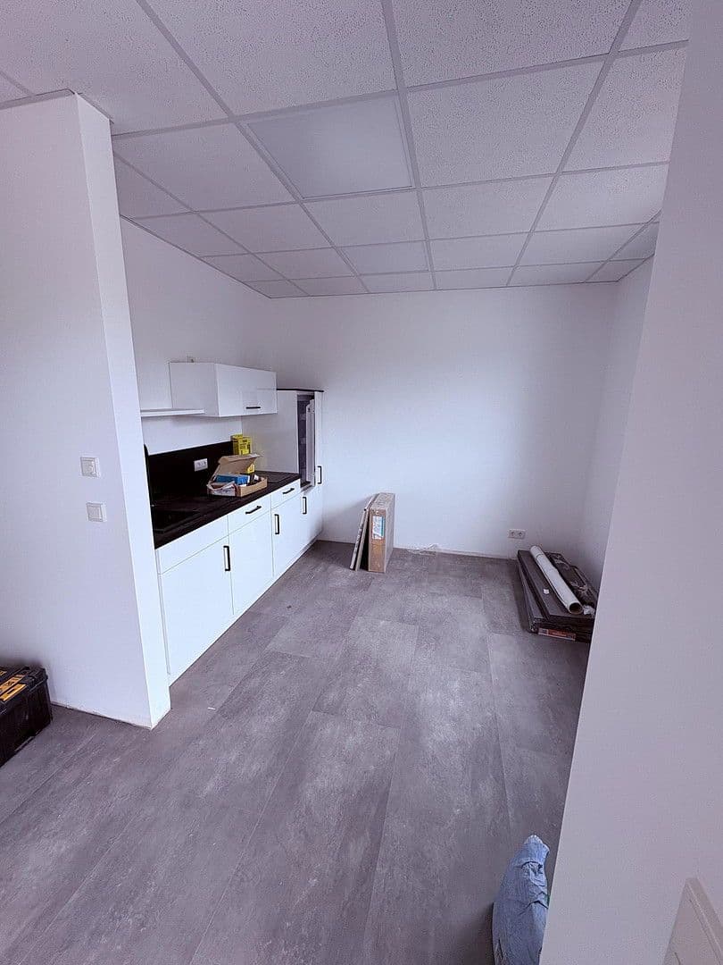 Pronájem kanceláře 94 m², Mainzer Straße 7, Dornburg, Hessen Pronájem kanceláře 94 m², Mainzer Straße 7, Dornburg, Hessen