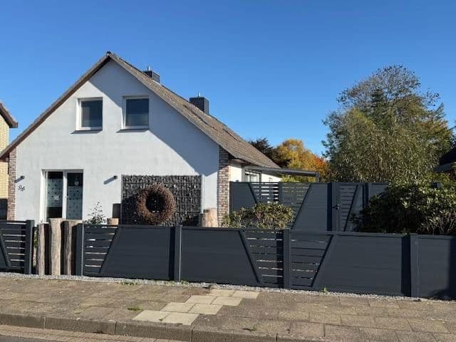 Prodej domu 180 m², pozemek 850 m², Tweitjenkoppel 34, Heide, Šlesvicko-Holštýnsko Prodej domu 180 m², pozemek 850 m², Tweitjenkoppel 34, Heide, Šlesvicko-Holštýnsko