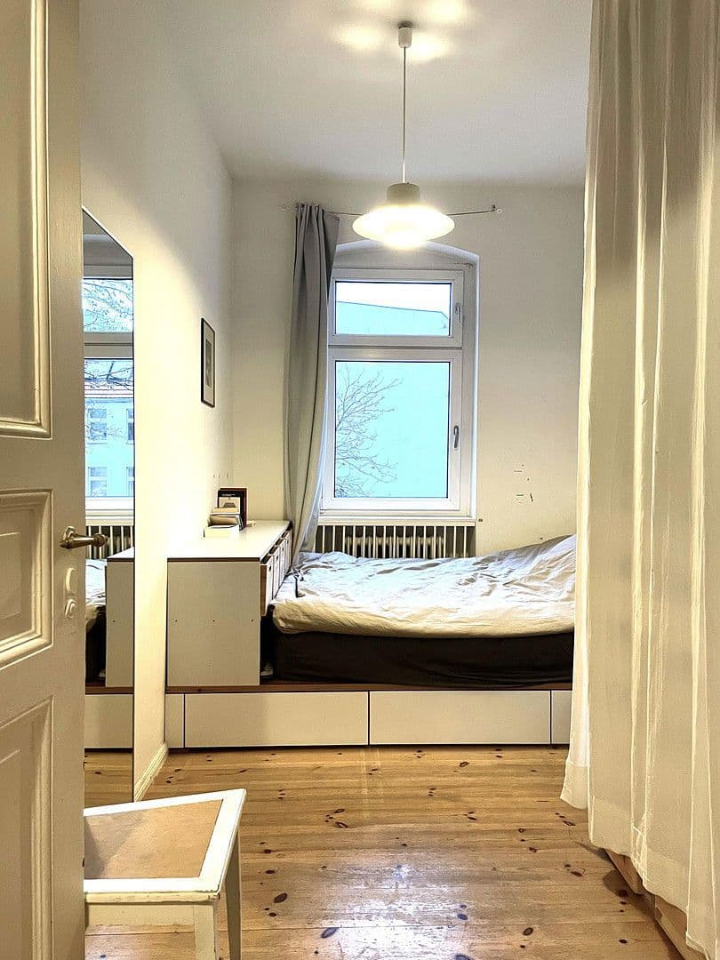 Prodej bytu 4+1 86 m², Berlin, Berlín Prodej bytu 4+1 86 m², Berlin, Berlín