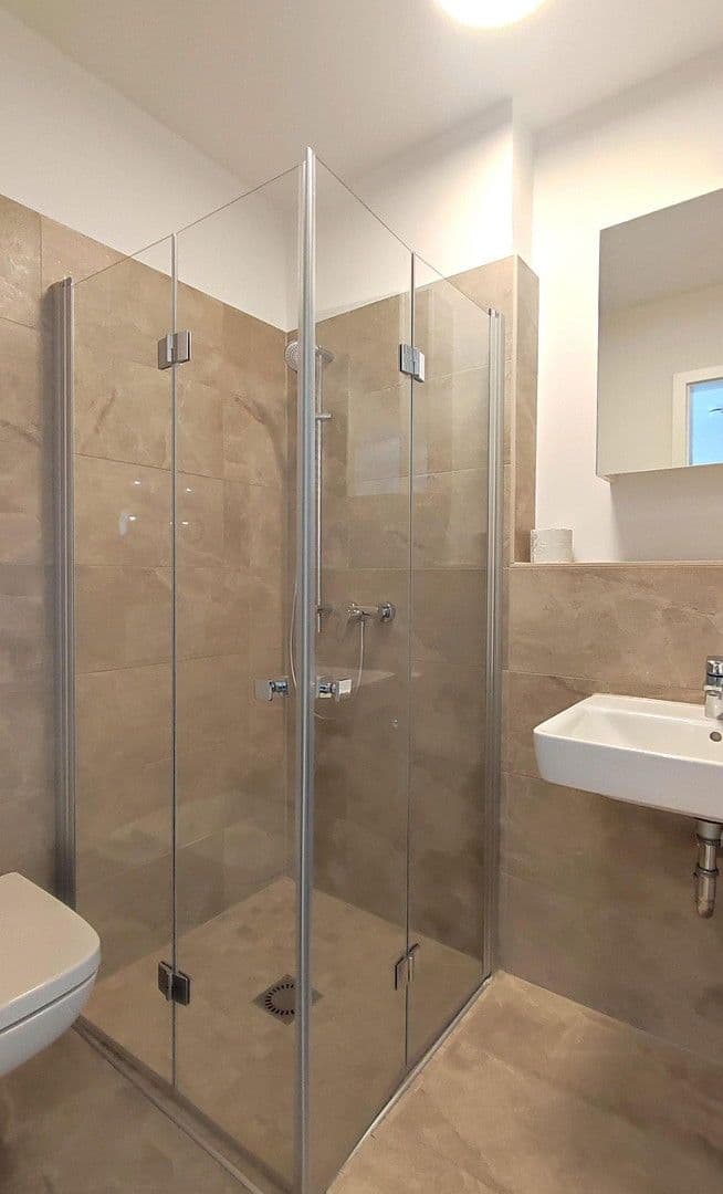 Pronájem bytu 1+1 20 m², Rubensstr. 54, Berlin - Schöneberg, Berlín Pronájem bytu 1+1 20 m², Rubensstr. 54, Berlin - Schöneberg, Berlín