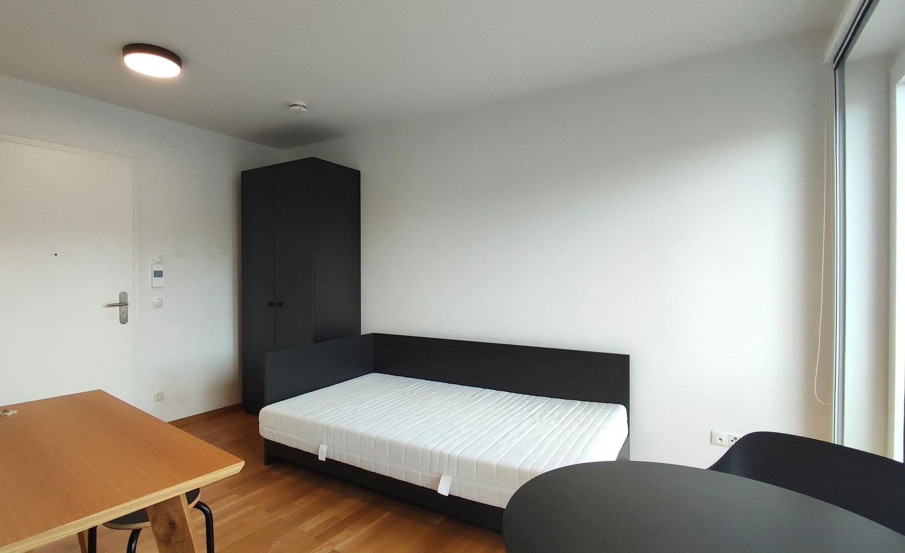 Pronájem bytu 1+1 20 m², Rubensstr. 54, Berlin - Schöneberg, Berlín Pronájem bytu 1+1 20 m², Rubensstr. 54, Berlin - Schöneberg, Berlín