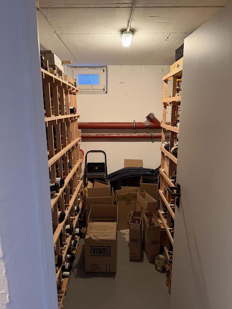 Prodej bytu 3+1 87 m², Friedrich von Spee Str. 46, Düsseldorf, Severní Porýní-Vestfálsko Prodej bytu 3+1 87 m², Friedrich von Spee Str. 46, Düsseldorf, Severní Porýní-Vestfálsko