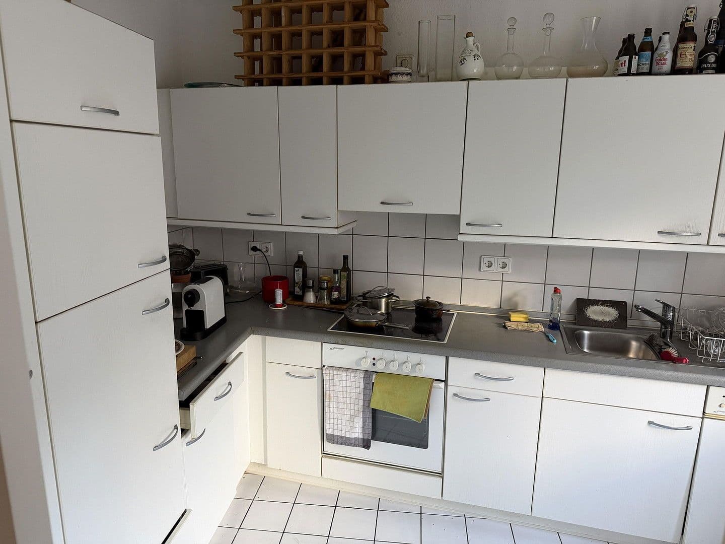 Prodej bytu 3+1 87 m², Friedrich von Spee Str. 46, Düsseldorf, Severní Porýní-Vestfálsko Prodej bytu 3+1 87 m², Friedrich von Spee Str. 46, Düsseldorf, Severní Porýní-Vestfálsko