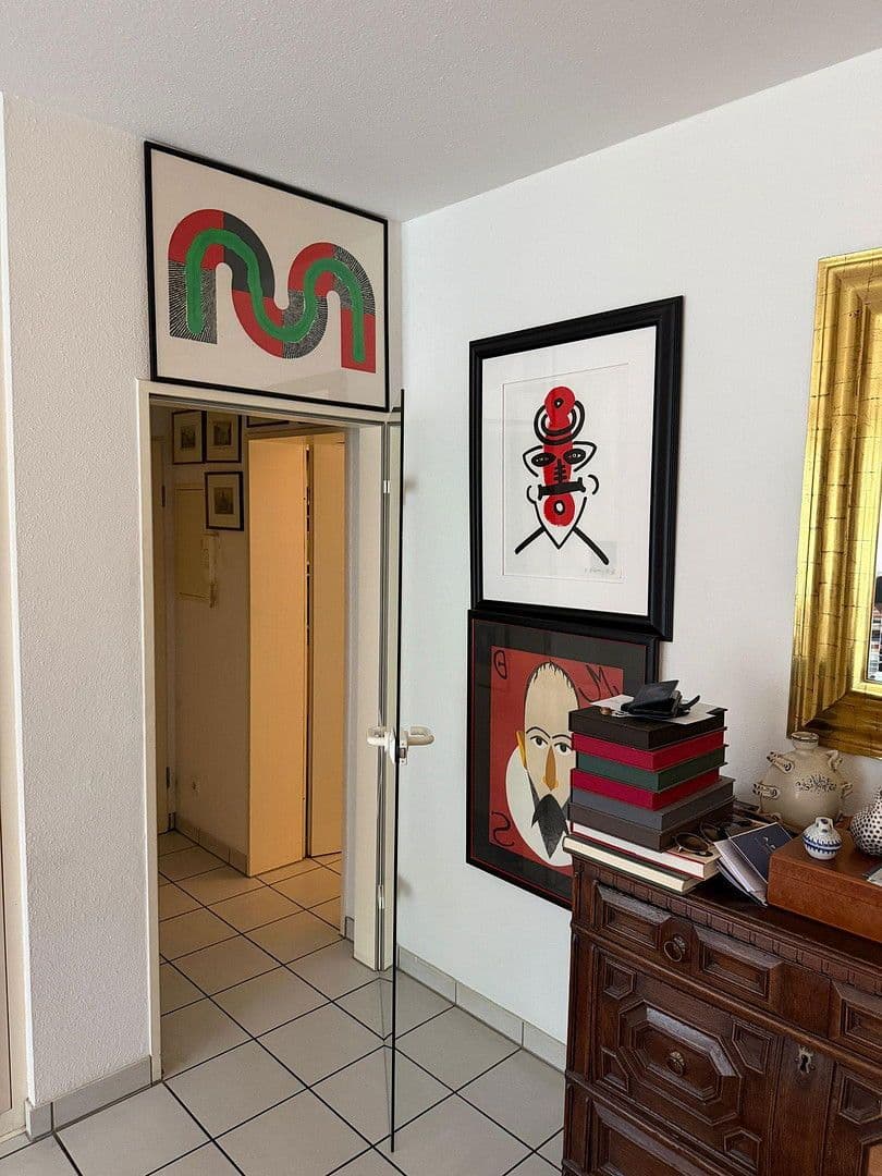 Prodej bytu 3+1 87 m², Friedrich von Spee Str. 46, Düsseldorf, Severní Porýní-Vestfálsko Prodej bytu 3+1 87 m², Friedrich von Spee Str. 46, Düsseldorf, Severní Porýní-Vestfálsko