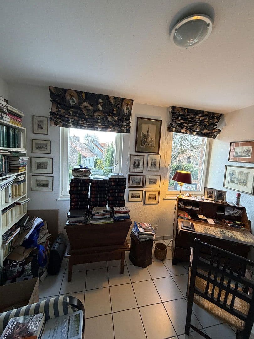 Prodej bytu 3+1 87 m², Friedrich von Spee Str. 46, Düsseldorf, Severní Porýní-Vestfálsko Prodej bytu 3+1 87 m², Friedrich von Spee Str. 46, Düsseldorf, Severní Porýní-Vestfálsko