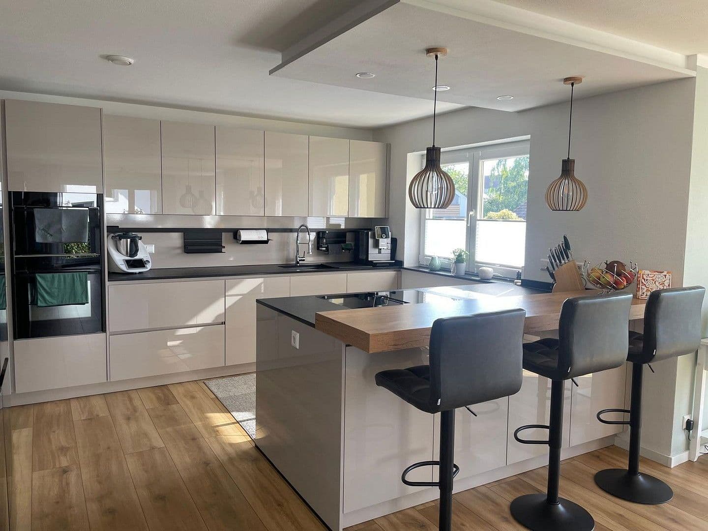 Prodej domu 210 m², pozemek 710 m², Hechingen, Bádensko-Württembersko Prodej domu 210 m², pozemek 710 m², Hechingen, Bádensko-Württembersko