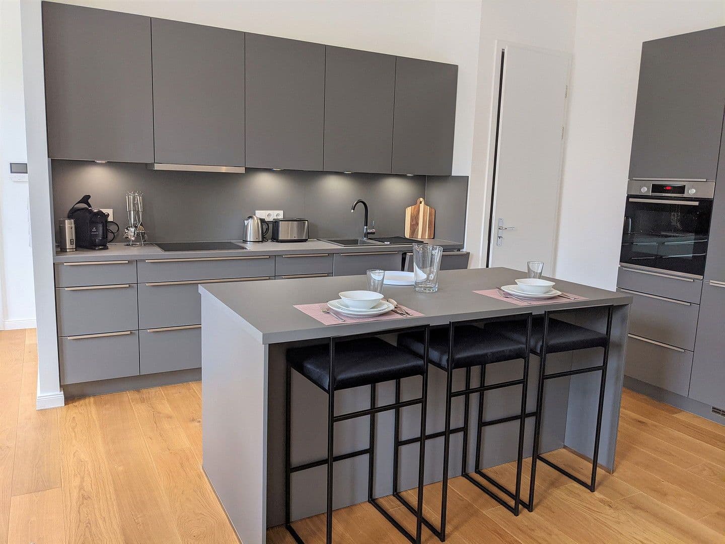 Pronájem bytu 2+1 63 m², Leydenallee 56, Berlin, Berlín Pronájem bytu 2+1 63 m², Leydenallee 56, Berlin, Berlín