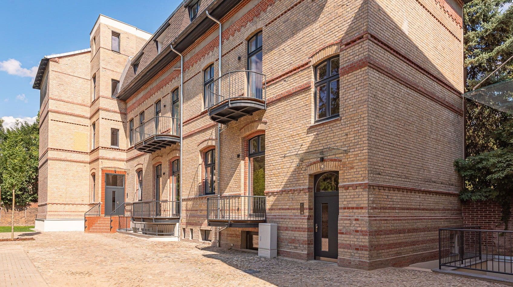 Pronájem bytu 2+1 63 m², Leydenallee 56, Berlin, Berlín Pronájem bytu 2+1 63 m², Leydenallee 56, Berlin, Berlín