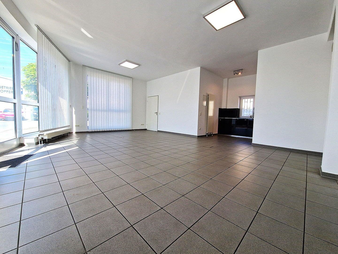 Pronájem kanceláře 210 m², Köln, Severní Porýní-Vestfálsko Pronájem kanceláře 210 m², Köln, Severní Porýní-Vestfálsko