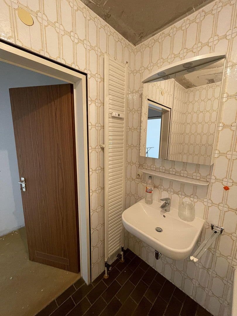 Pronájem bytu 1+kk 41 m², Mögeldorfer Hauptstr. 0, Nürnberg, Bavorsko Pronájem bytu 1+kk 41 m², Mögeldorfer Hauptstr. 0, Nürnberg, Bavorsko