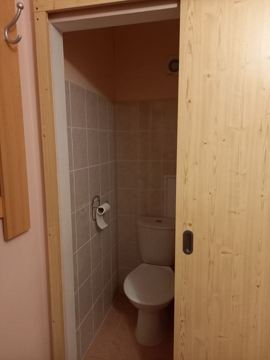 Pronájem bytu 1+1 35 m², Kojetická, Neratovice, Středočeský kraj Pronájem bytu 1+1 35 m², Kojetická, Neratovice, Středočeský kraj