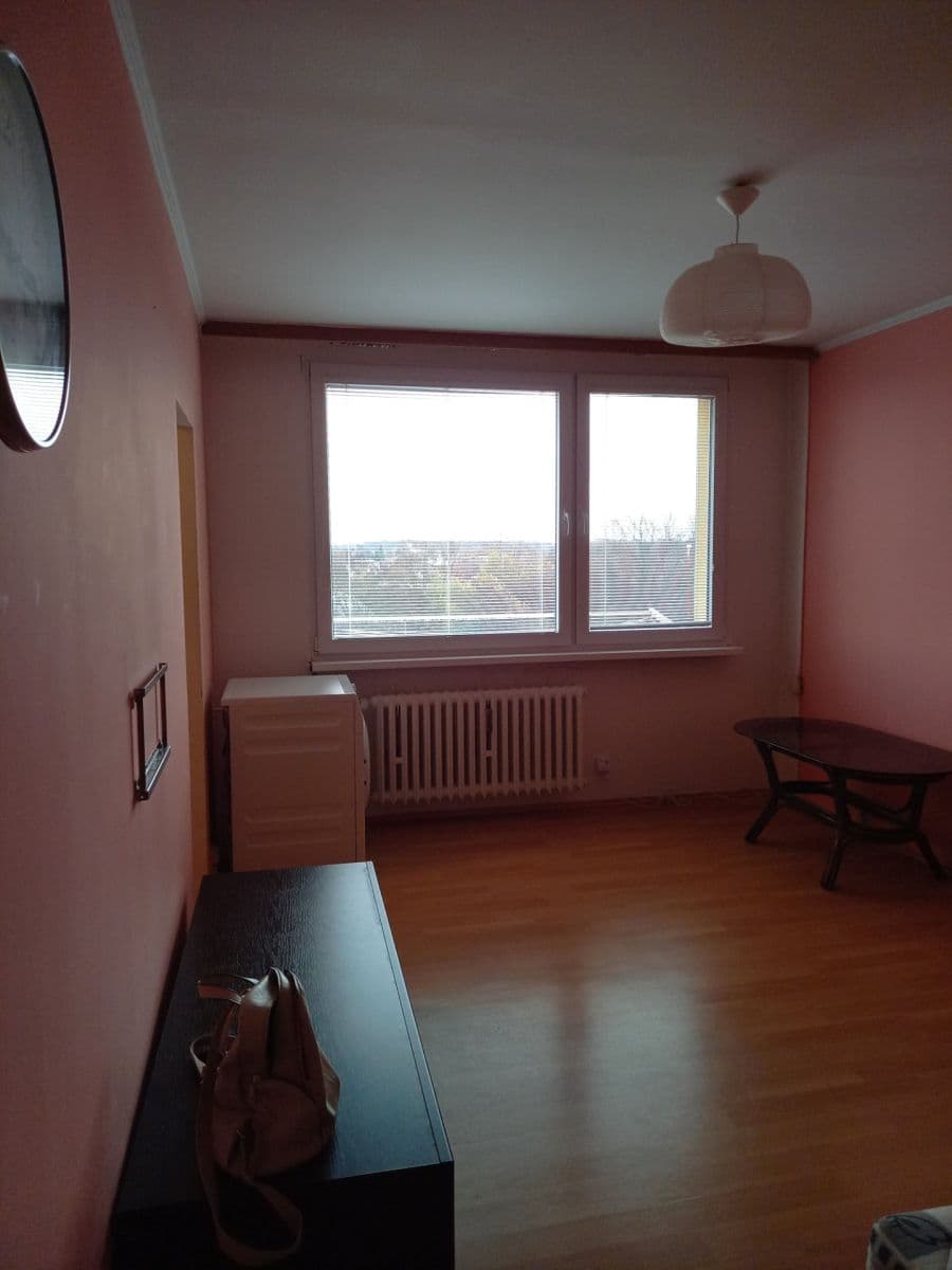 Pronájem bytu 1+1 35 m², Kojetická, Neratovice, Středočeský kraj Pronájem bytu 1+1 35 m², Kojetická, Neratovice, Středočeský kraj