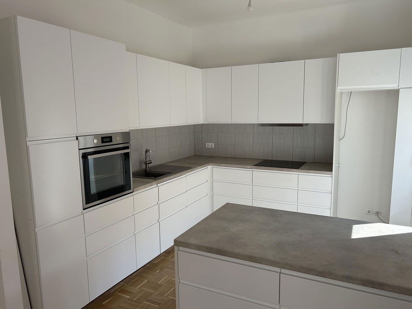 Pronájem bytu 3+1 87 m², Hebbelgasse 4, Wien, Wien Pronájem bytu 3+1 87 m², Hebbelgasse 4, Wien, Wien